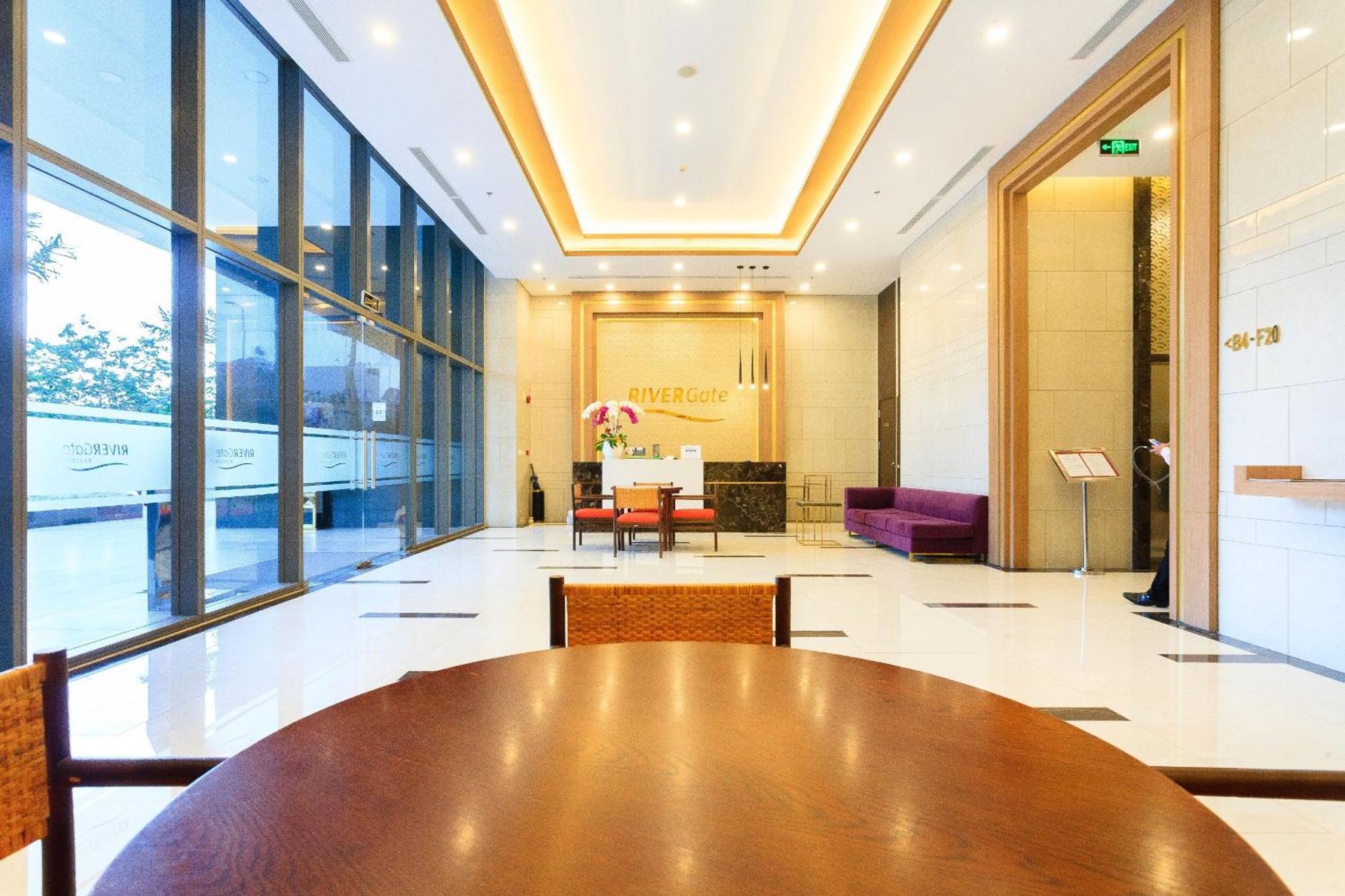 Henry Home - Rivergate Хошимин Экстерьер фото