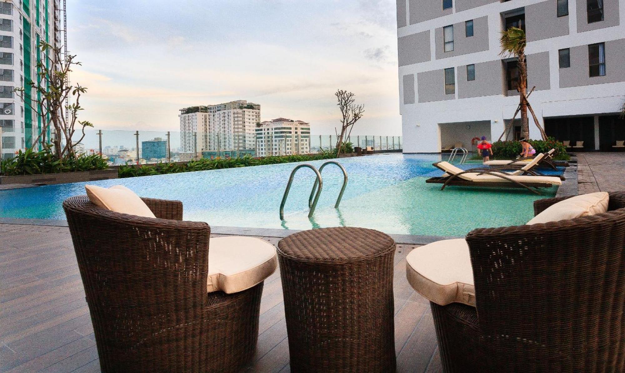 Henry Home - Rivergate Хошимин Экстерьер фото