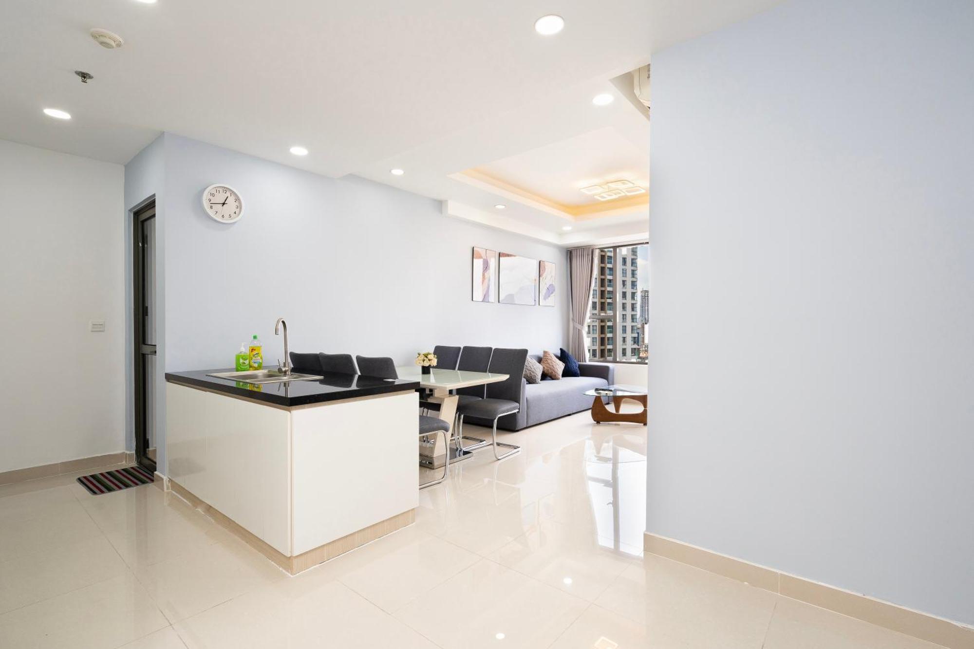 Henry Home - Rivergate Хошимин Экстерьер фото