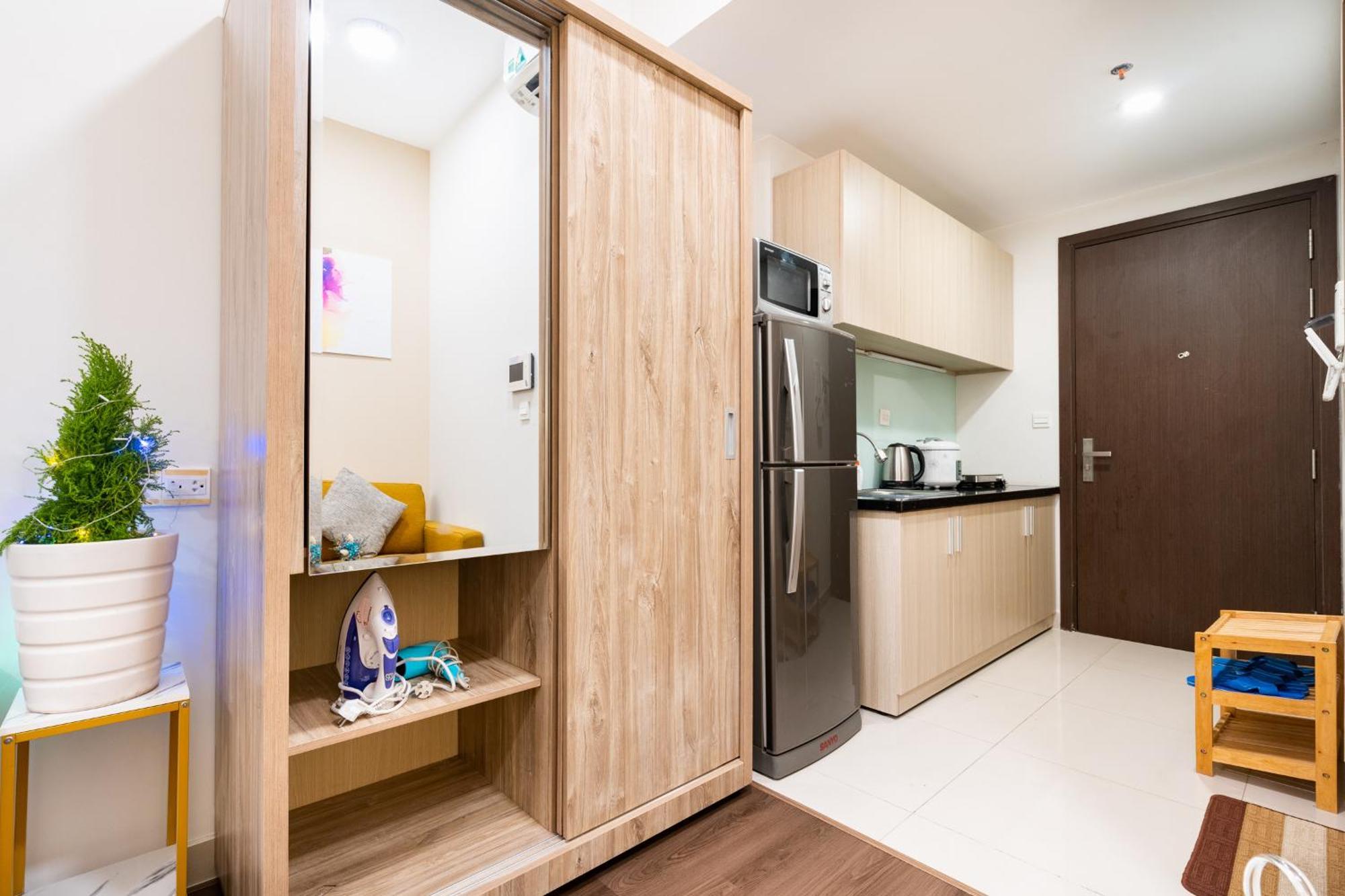 Henry Home - Rivergate Хошимин Экстерьер фото